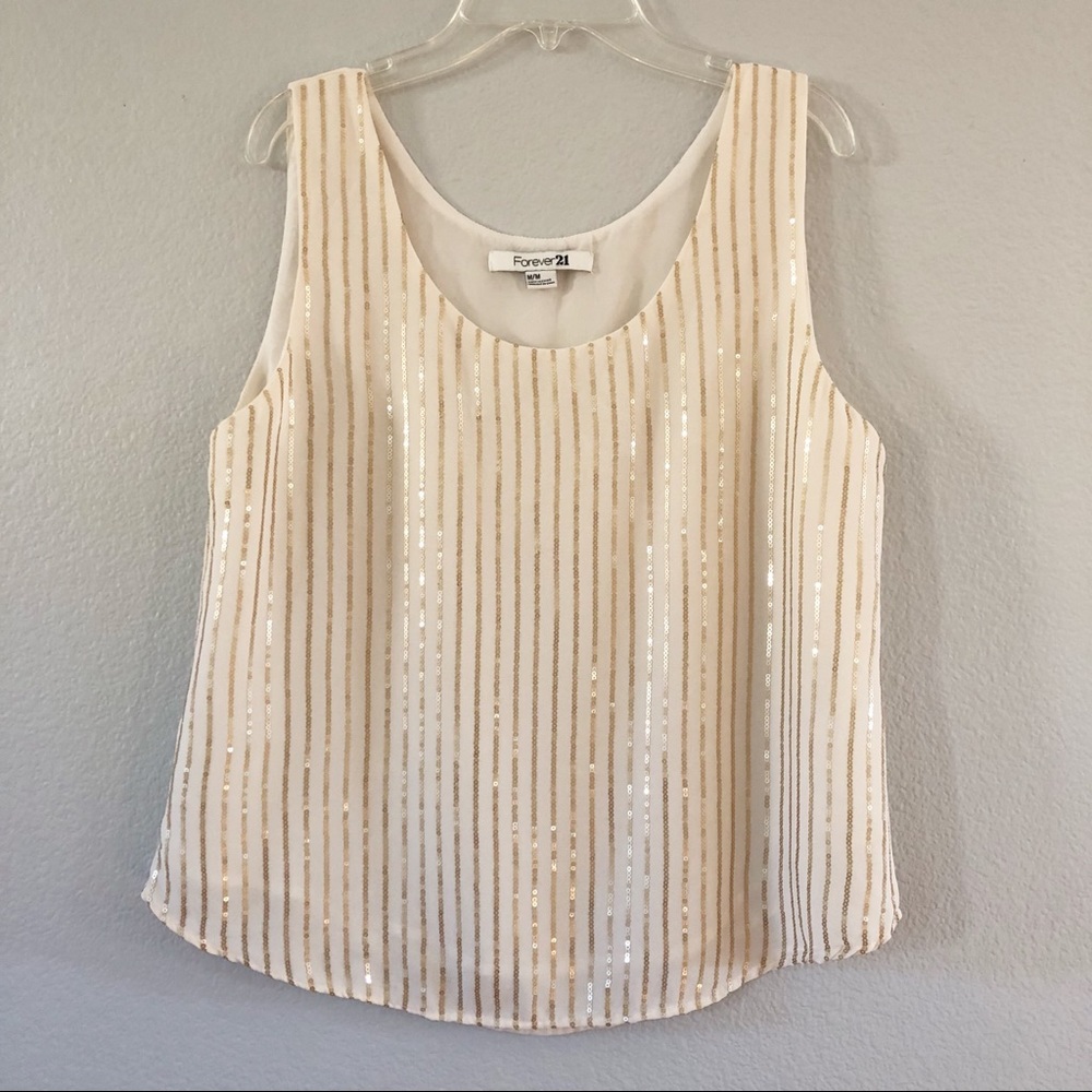 Forever 21 Beige sleeveless blouse. Sz Medium.